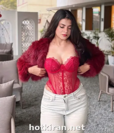 Komal, escort in Whitefield